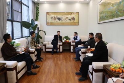 弗迪電池第二事業(yè)部副總經(jīng)理、CRM 廠長(zhǎng)曹文玉赴馬邊推動(dòng)磷酸鐵鋰廠審廠驗(yàn)廠工作
