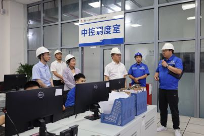 蜀道集團新疆工作組嚴志明一行赴蜀能礦產(chǎn)磷酸鐵鋰廠考察調(diào)研